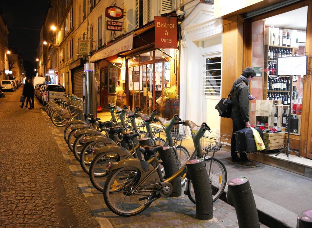 Hotel Audran Paris Exterior photo